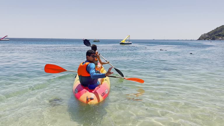 tourists canoeing in arrabida 16