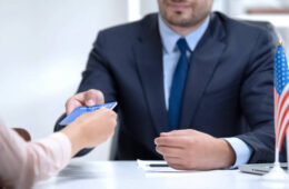 بررسی انواع اخذ ویزای آمریکا و انتخاب مسیر مناسب مهاجرت